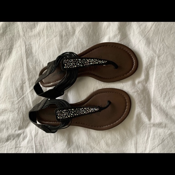 Black and brown faux leather sandals - Picture 2 of 4